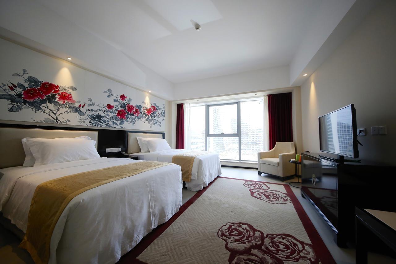 Howard Johnson Flower City Hotel Куньмін Екстер'єр фото